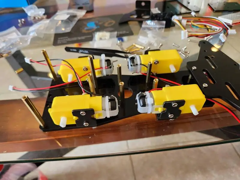 Adeept Banana Pi Car Frame Motors